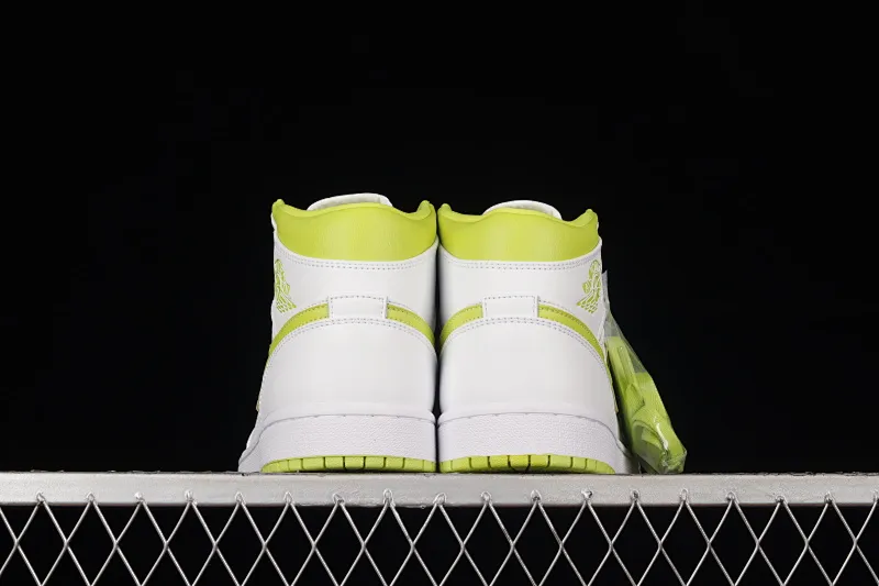 All Categories Air Jordan Jordan Series Basketball Shoes Air Jordan 1 Mid Air Jordan 1 Mid "White Lime" AJ1 Joe 1 Green Lime China Basketball Shoes BQ6472-131
